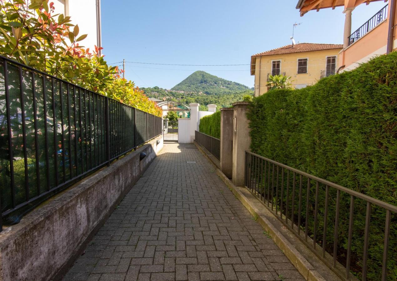Cozy Apartment Mati Lago Maggiore Verbania Extérieur photo